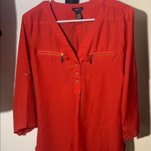 Flowy mid sleeve blouse